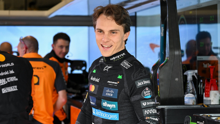 Oscar Piastri wins top award for ‘formidable’ F1 season