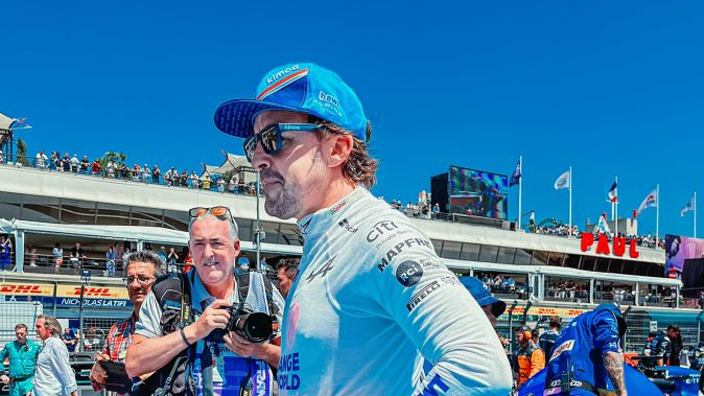 Who should replace Alonso at Alpine?