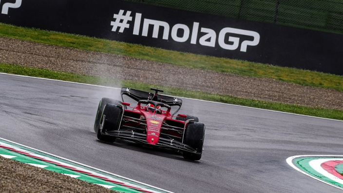 Charles Leclerc, el más rápido en la práctica de Imola; Carlos Sainz, segundo