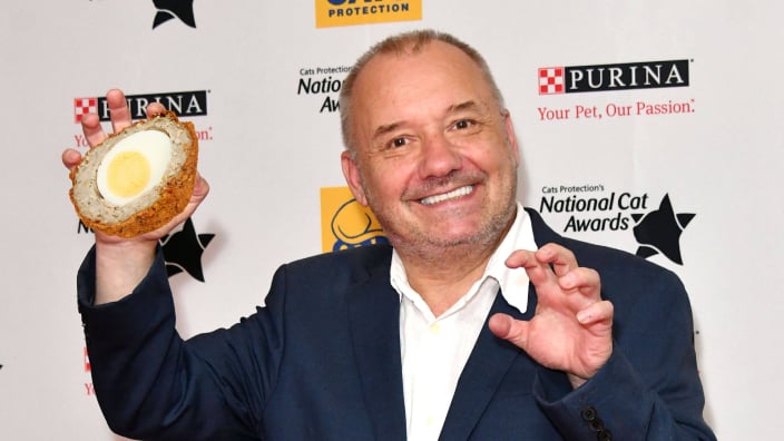 F1 champion finally reveals all on Bob Mortimer and THAT scotch egg story
