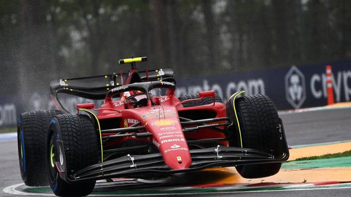 Eerste vrije training Grand Prix Emilia-Romagna: Leclerc en Sainz domineren Verstappen