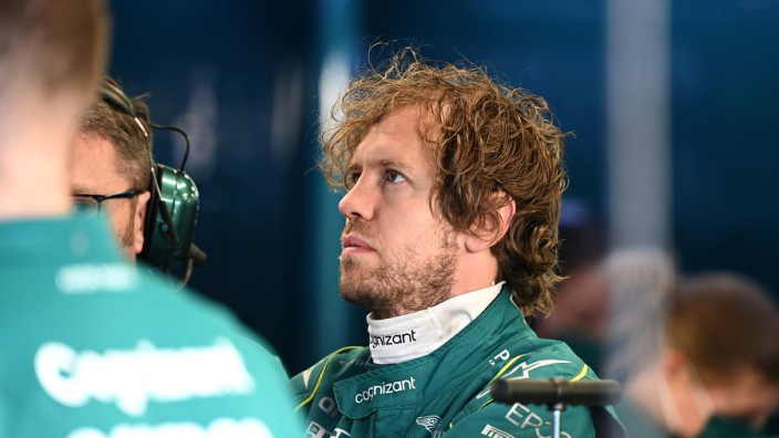 Vettel hails Aston Martin "miracle" with crash repairs