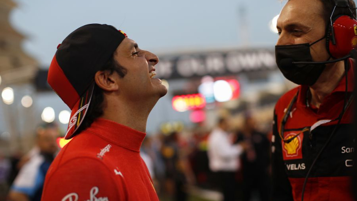 Carlos Sainz: No conduzco este Ferrari como debería
