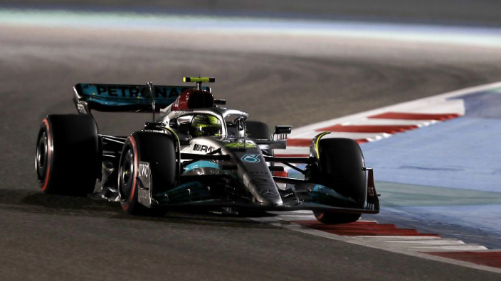 Davidson over W13 Mercedes: "Mijn alarmbellen gingen in Bahrein rinkelen"