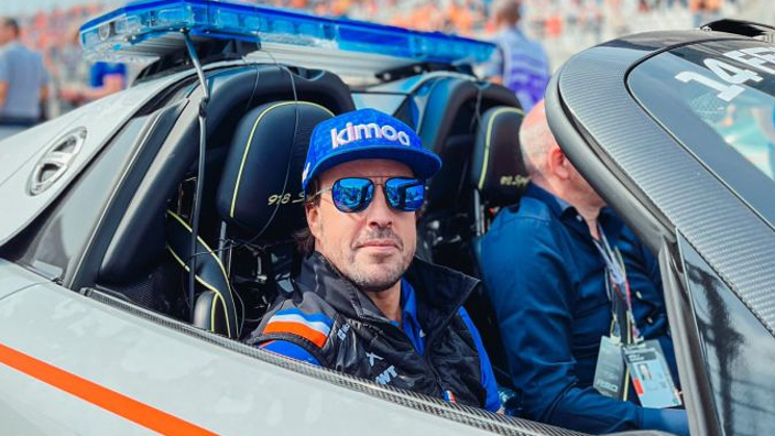 Fernando Alonso: El proyecto de Aston Martin es más ambicioso que el de Alpine