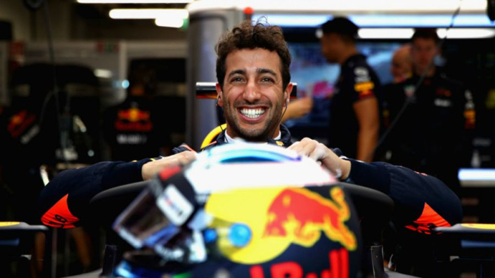 Sneak peek of Daniel Ricciardo's 2019 helmet? - GPFans.com