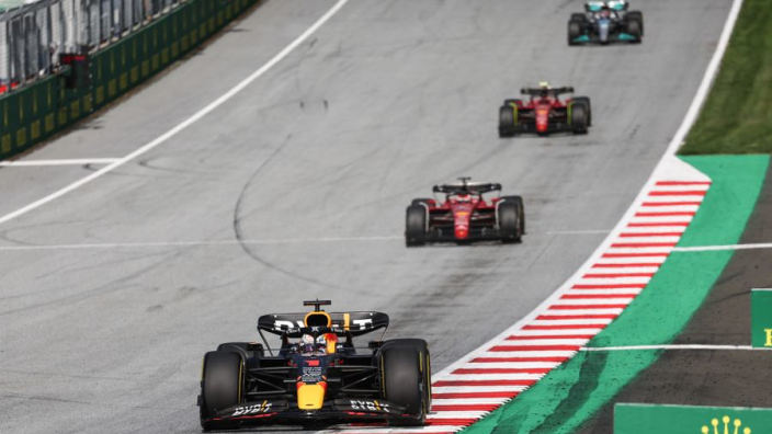 Max Verstappen gana la sprint y arrancará en la pole en el GP de Austria