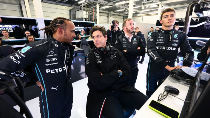 Wolff reveals Hamilton role during FP1 absence