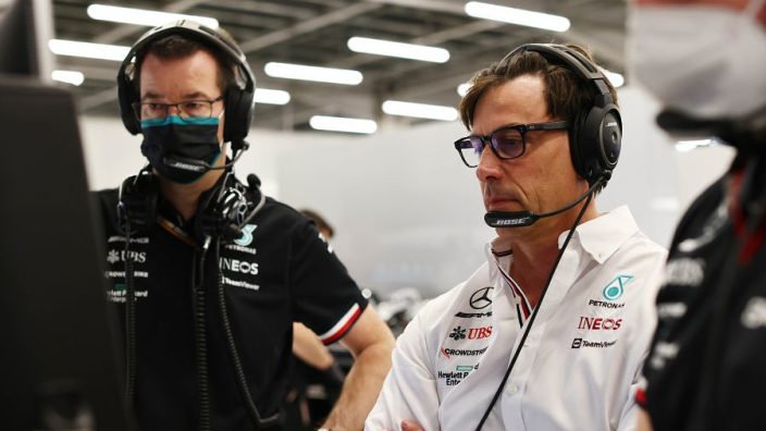 Wolff over problemen Mercedes: ''Er zal geen magische oplossing zijn''
