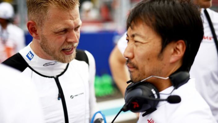 Magnussen absolves Haas of strategy error