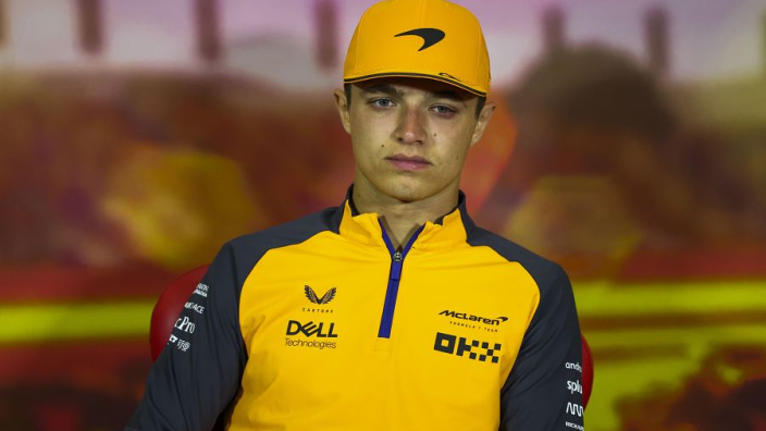 Norris gediagnosticeerd met tonsillitis na afloop Grand Prix van Spanje