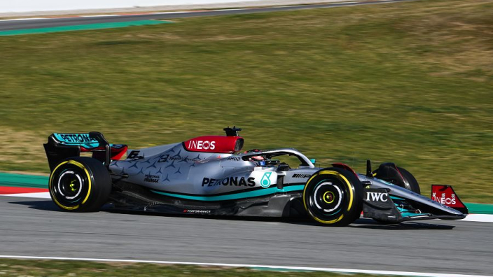 Mercedes air pre-season pace worry