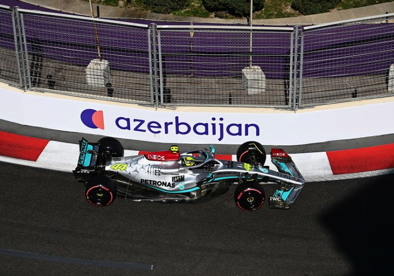 Lewis Hamilton: Es la carrera más dolorosa que he vivido