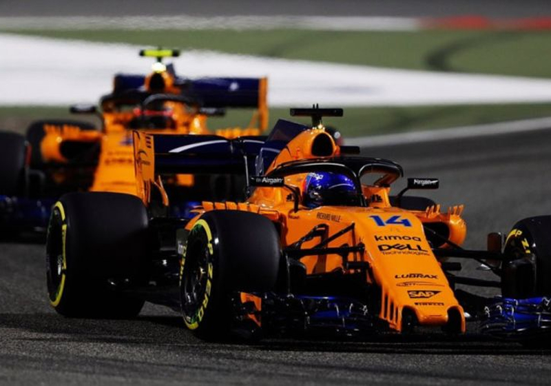 Alonso 'saved by the bell' in Sakhir