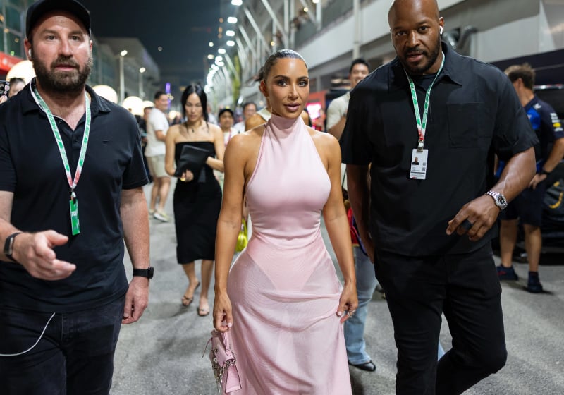 Gedrag Kim Kardashian geanalyseerd: 'Ze is doodsbang en schaamt zich'