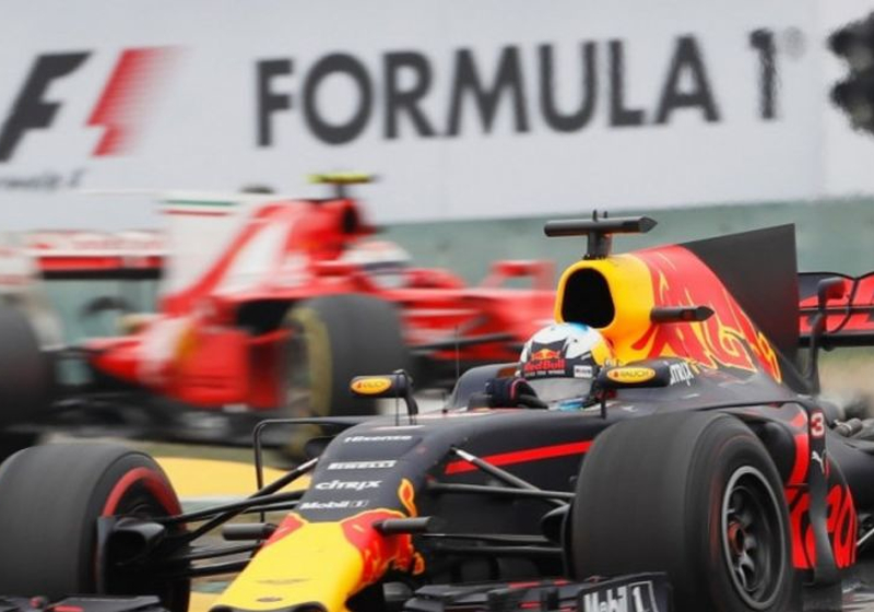 Red Bull heeft volgens Marko 'meer ballen' dan Ferrari en Mercedes