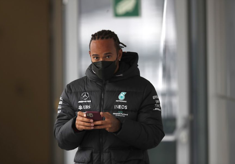 Hamilton reageert op aantijgingen Marko: "Niet gezegd dat ik doodging of iets dergelijks"