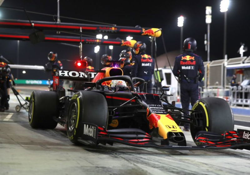 Verstappen and Red Bull set "really good base" for F1 title challenge