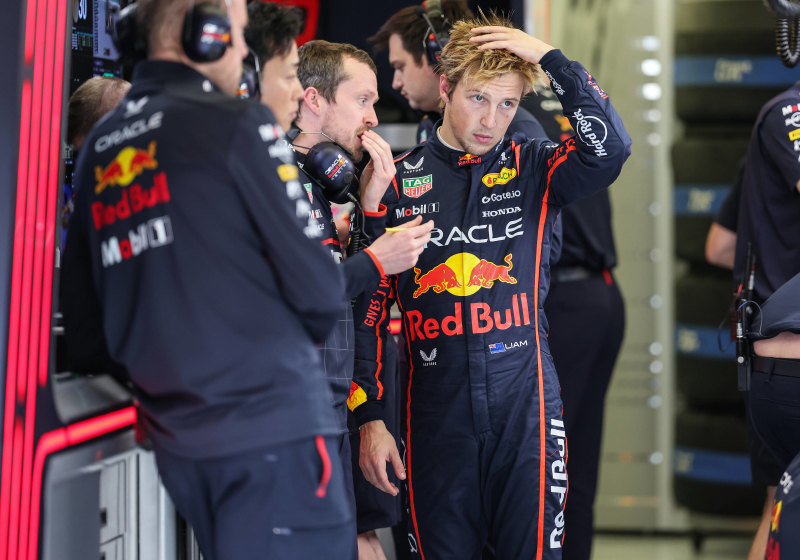 Lawson aumenta los PROBLEMAS en Red Bull y extrañan a Checo