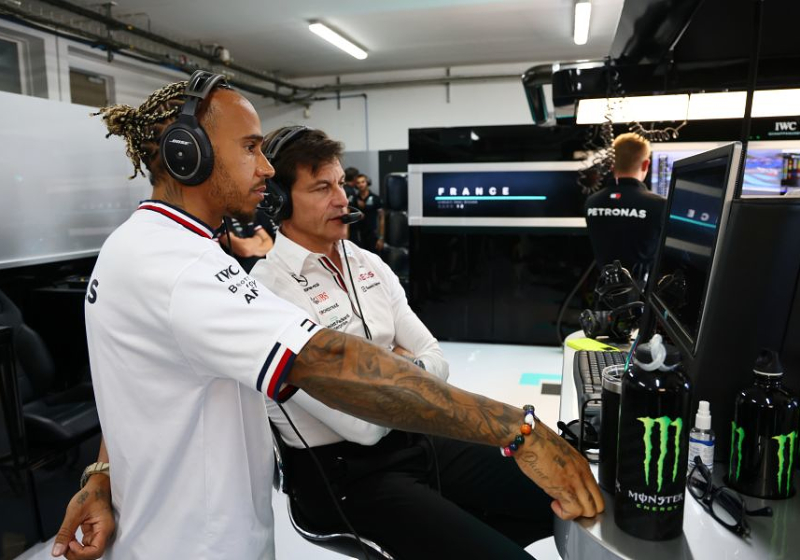 How Mercedes exploited "advantage" to assist Hamilton fightback