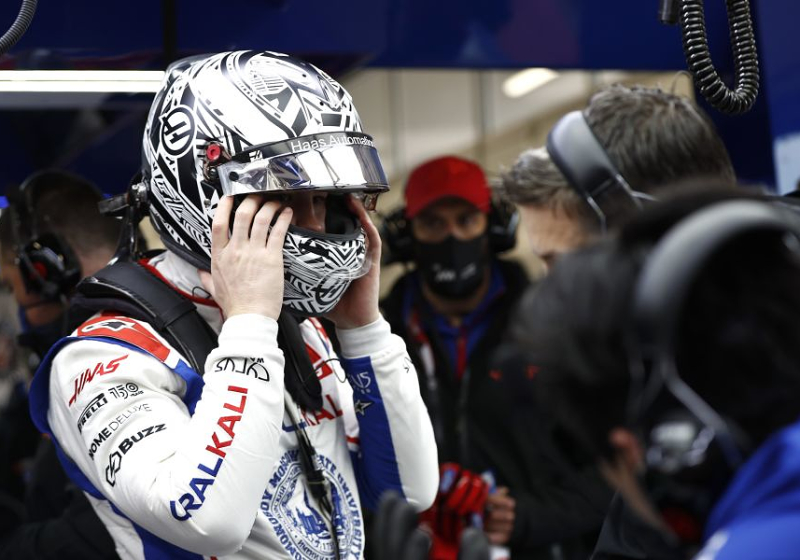 Nikita Mazepin wordt uitgesloten van deelname aan Britse Grand Prix