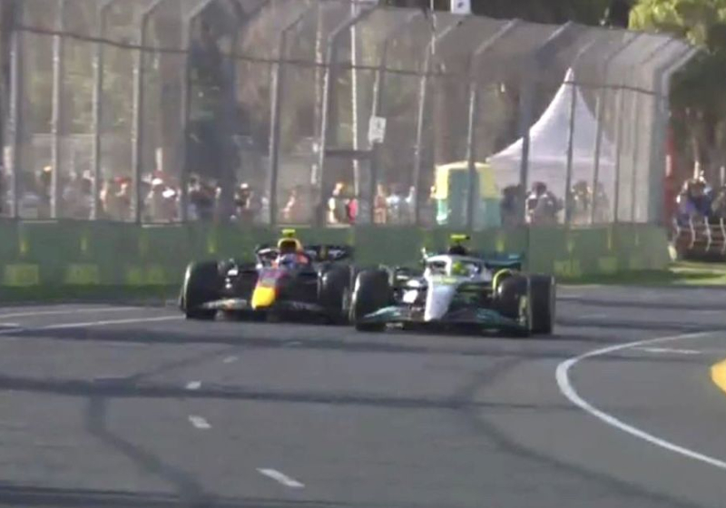 VIDEO: Revive en 360° la batalla entre Checo Pérez y Lewis Hamilton