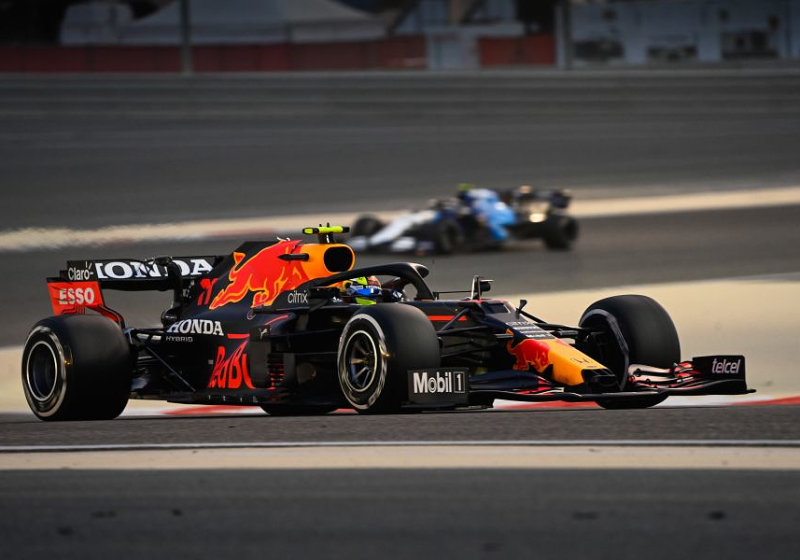 VIDEO: Indrukwekkende openingsrace Pérez onder de loep: alle inhaalacties op een rij