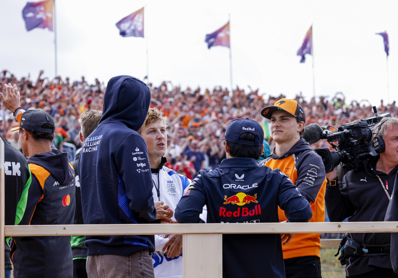 LIVE | F1 in Zandvoort: Drivers' Parade zit erop, coureurs maken zich klaar voor de race