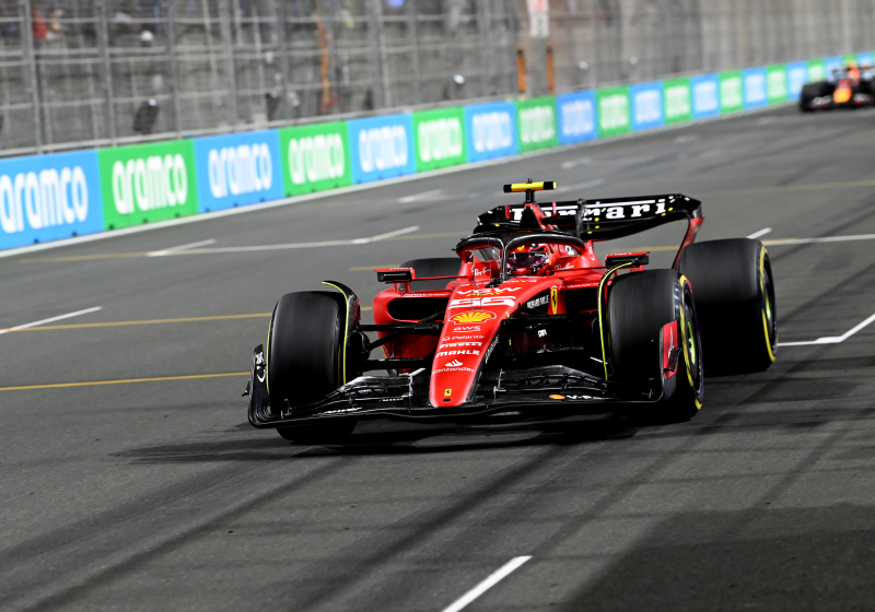 Ferrari llega al Gran Premio de España con pontones al estilo de Red Bull
