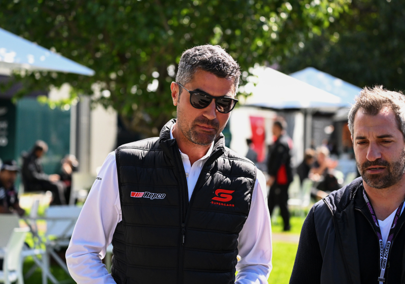 Kritiek op aanwezigheid Masi in paddock: 'Gerucht gaat dat de Formule 1 hem terug wil'