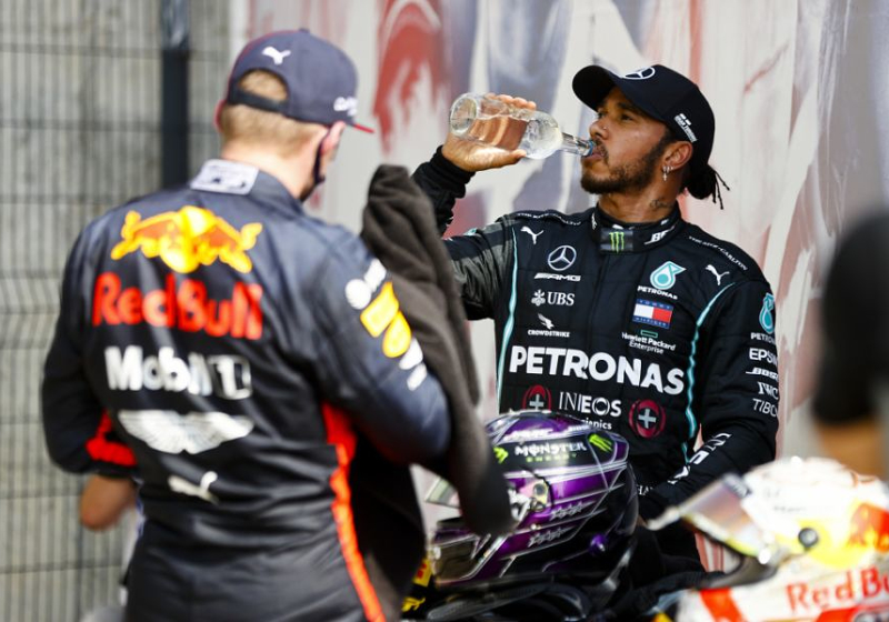 Prost erkent dominantie Hamilton: "Ik zie niemand die hem gaat verslaan"