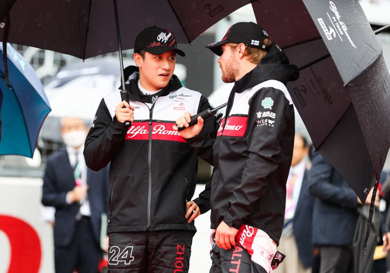 Bottas "doesn't hide anything" - Zhou reveals key to Alfa Romeo relationship