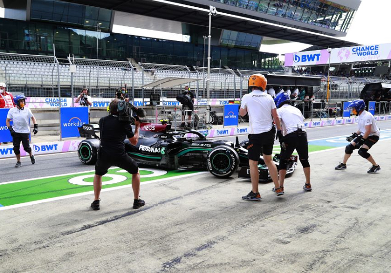 Bottas claims he was 'screwed over' by McLaren after pit lane penalty