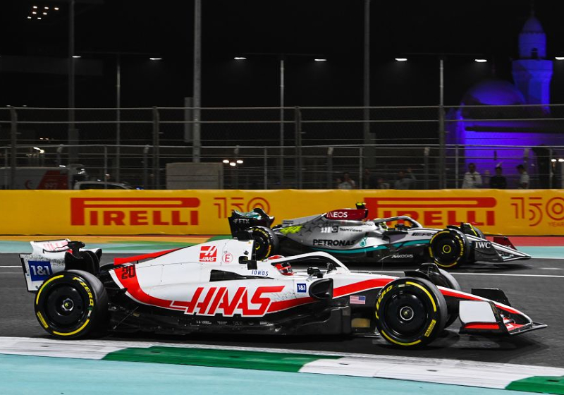 Magnussen zet zijn geld erop in: "We gaan dit seizoen een podium pakken"