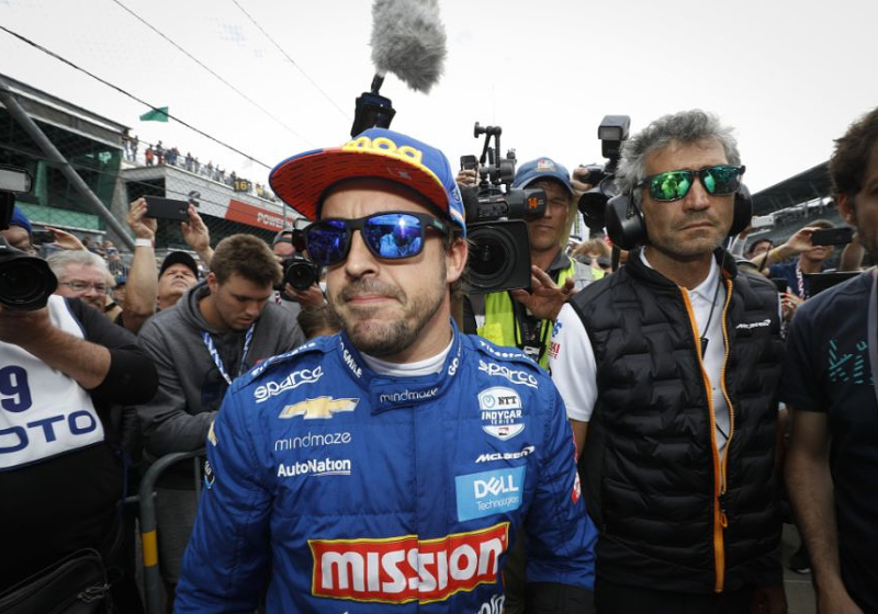 Alonso na uitschakeling Indy 500: 'Liever dit dan thuisblijven'