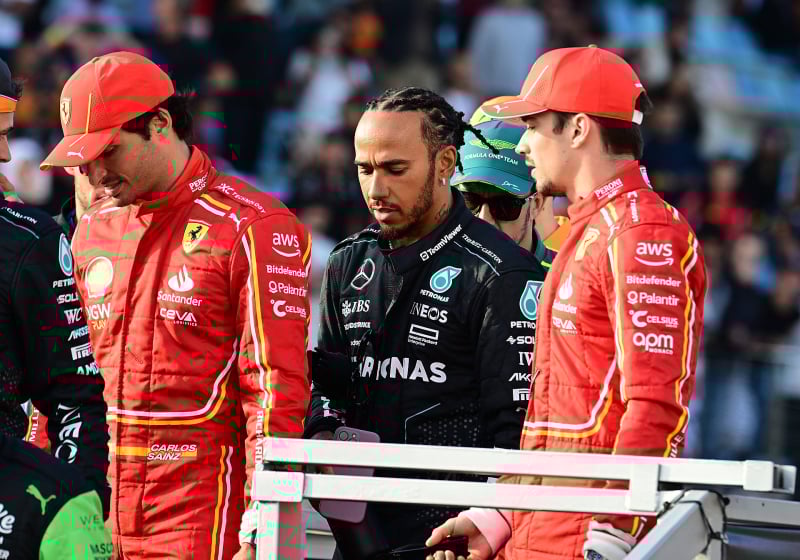 La TRAICIÓN de Sainz a Leclerc