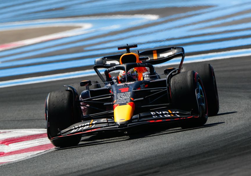 Binotto vermoedt nieuwe achtervleugel Red Bull: "Max is erg snel met veel brandstof"