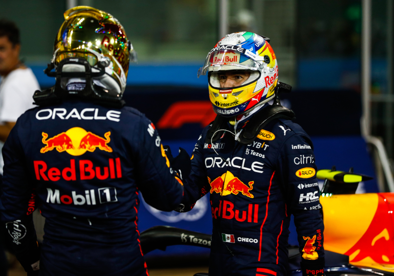 Herbert: 'Pérez moet enorme risico's nemen in titelgevecht met Verstappen'