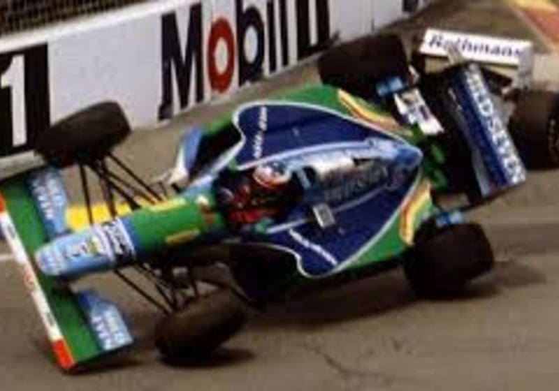 VIDEO: Schumacher wins first title after Hill collision