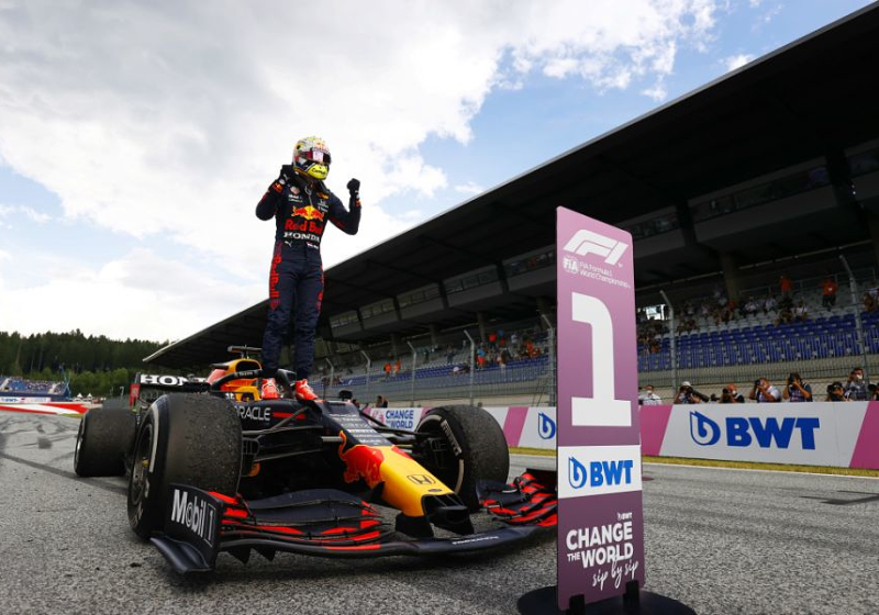 Grand Prix Oostenrijk: Soevereine Verstappen wint ook tweede race op Red Bull Ring