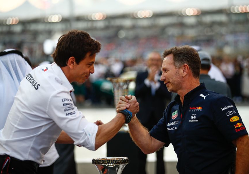 Red Bull sobre las declaraciones de Mercedes y Hamilton: "Es difícil afrontar la pérdida"