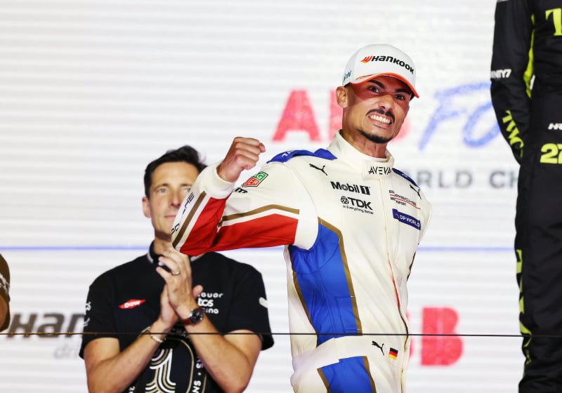 Wehrlein kroont zich tot wereldkampioen Formule E na zinderende finale in Londen