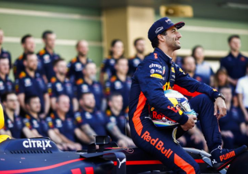 Verstappen and Ricciardo losing faith in Renault