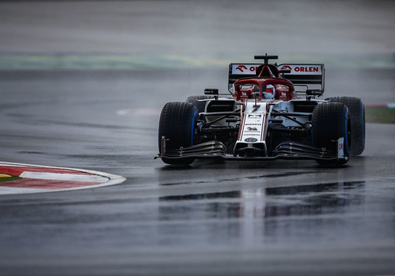 Raikkonen hails late changes as vital for Alfa Romeo's qualifying shock