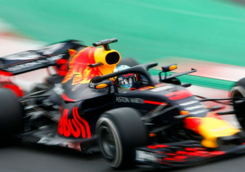 Ricciardo: Halo doesn't block start lights