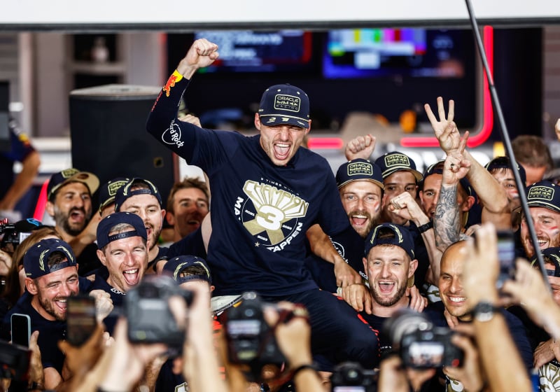 Andretti elogia al tricampeón Verstappen: "No tiene nada de aburrido"