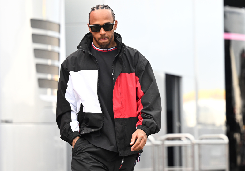 Hamilton-fans reageren onder verjaardagspost Mercedes: "Achtvoudig wereldkampioen"