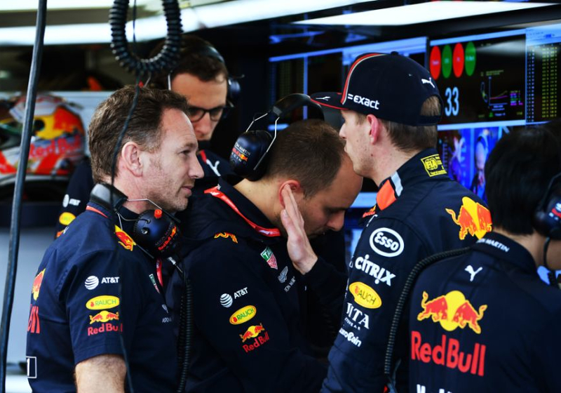 Red Bull lovend over Verstappen: "Hij wordt alleen nog maar beter"