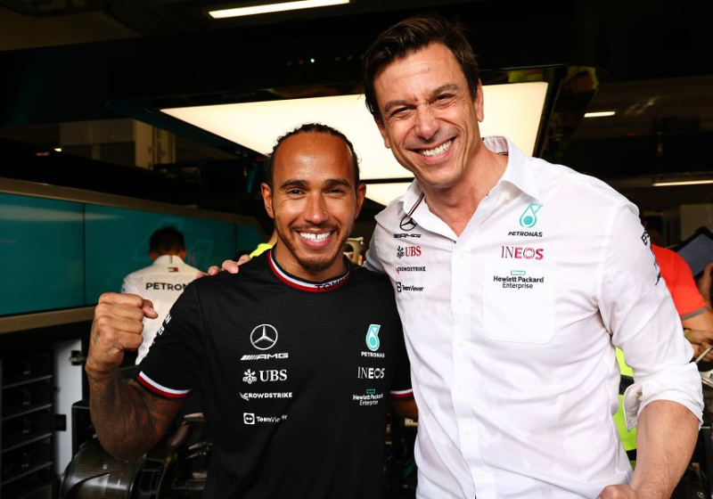 Wolff en Hamilton slaan FIA prijsuitreiking over vanwege controverse Abu Dhabi