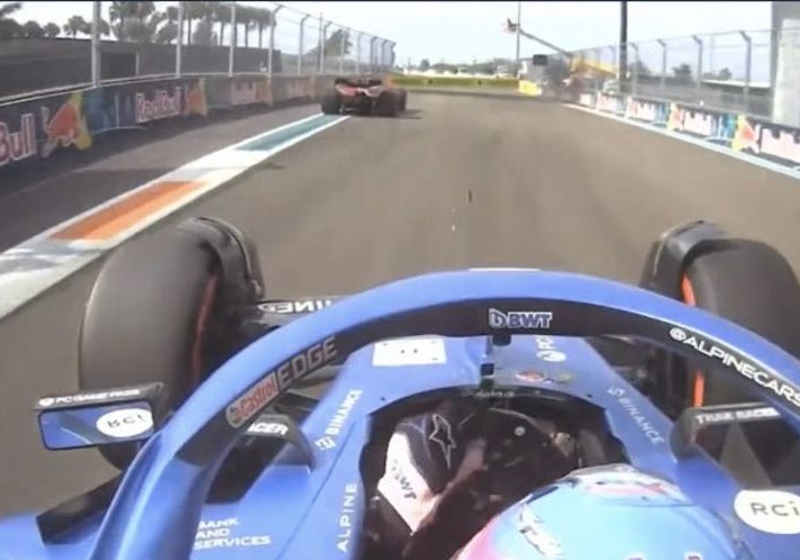 "Carlos Sainz obstaculizó a Fernando Alonso"